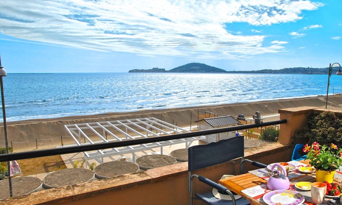 Formia House | Edy sea view holiday apartment