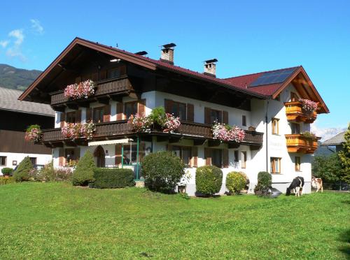 Finsing House | Ehstandhof