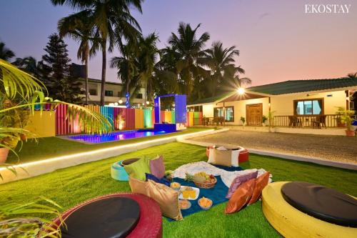 Awas Villa | EKOSTAY - Blue Door Villa