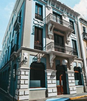 San Francisco Hotel | EL Colonial Open Bar Adults Only
