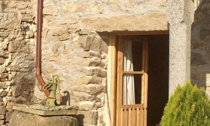 Fariza House | El Lagar de la Duquesa. Casa con Jardín y Piscina