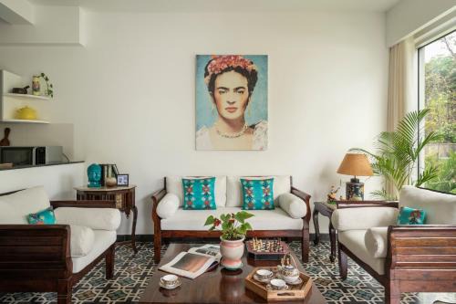 Assagao Apartment | El Rocio Estate 2bhk in Assagao with Common pool, Free Parking,8 min away from Vagator