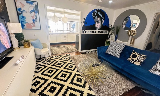 Cessnock House | Eleda House Hunter Valley Stay