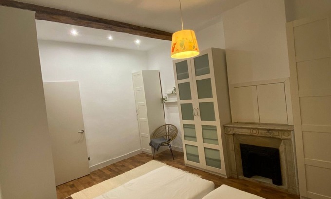 San Francisco Apartment | Elegance in Bailén, Steps from the Best of Bilbao