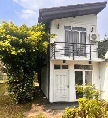 Boralesgamuwa Villa | Elegance Villa