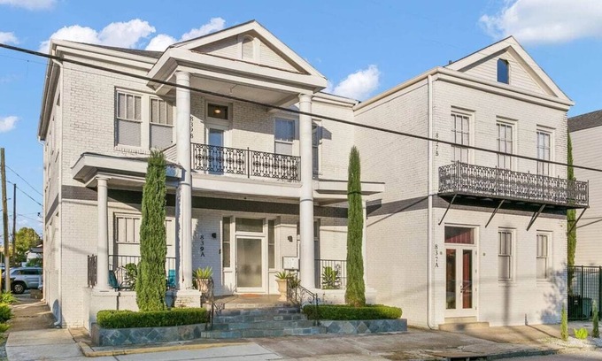 Saint Thomas Development Apartment | Elegant 2BR | Garden District | Historic Luxury