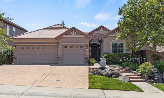 Folsom House | Elegant and Spacious Luxury Folsom Home, 3 BD/2BA