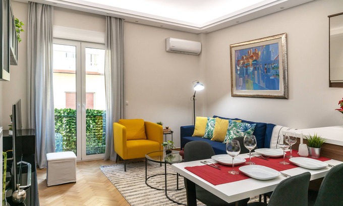 Attiki Apartment | Elegant apartment at Attiki metro st.