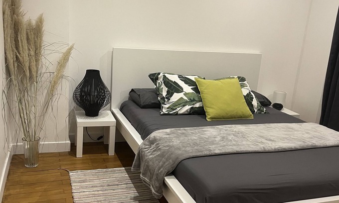 Grand Clement Apartment | Elegant apartment in Lyon