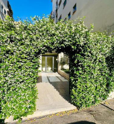 Quartiere XVII Trieste Apartment | Elegant Apartment Villa Bianca