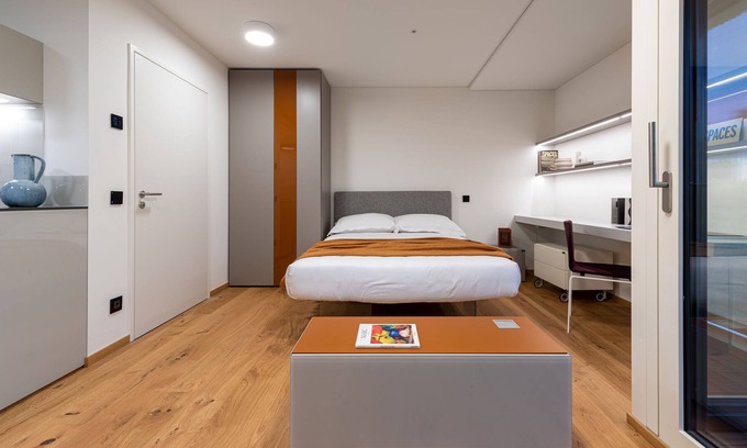 Stabio Apartment | Elegant business apartment design