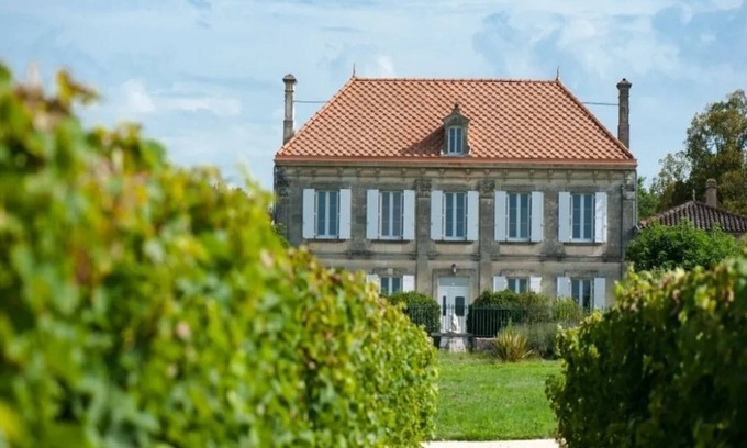 Cezac Other | Elegant Château Escape