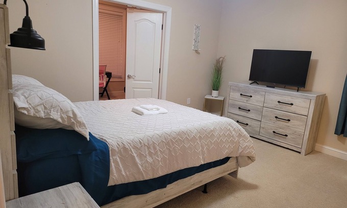Fayetteville Condo | Elegant condo in the heart of Fayetteville