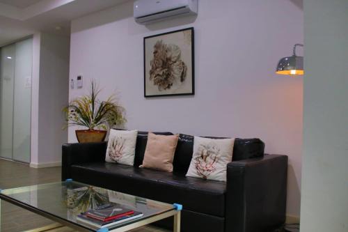 Liverpool Apartment | Elegant Design 2 Bed 2 Bath Apartment In Liverpool