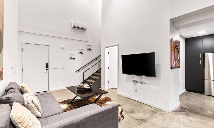 Downtown Apartment | Elegant design meets optimal location amid the natural beauty of Downtown Redmond.
