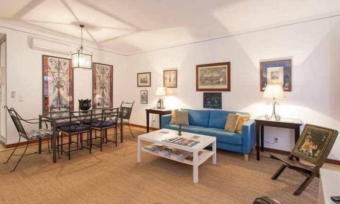 Alfama Apartment | Elegant in Alfama with Terrace and FREE parking.