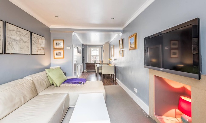 St. Andrews House | Elegant, modern Townhouse in centre of Ancient and Stylish St Andrews