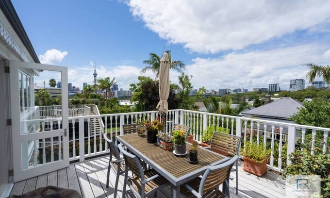 Freemans Bay House | Elegant Ponsonby Villa