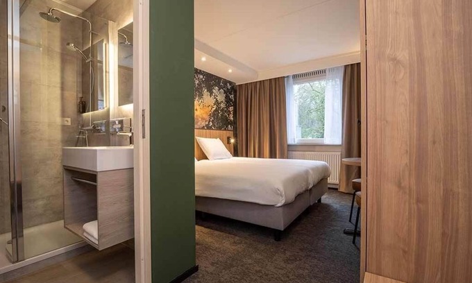 Arcen Hotel | Elegant Suite Perfect for Cultural & Nature Explorations + Free Parking