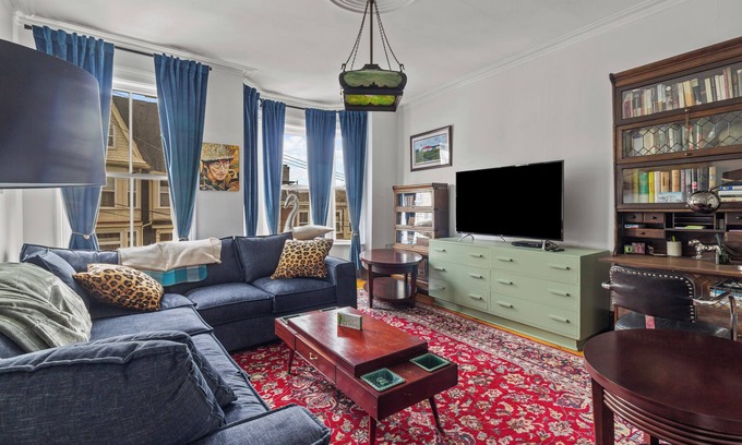 Downtown St. John's House | Elegant Victoria | 2Br | 1.5Ba