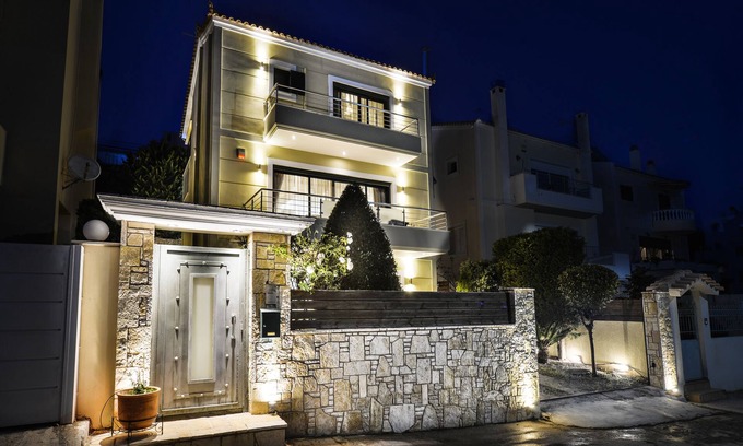Porto Rafti Villa | Elegant Villa by B&E