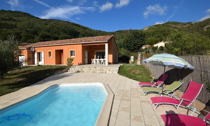 Thueyts Villa | Elegant Villa Retreat in Thueyts