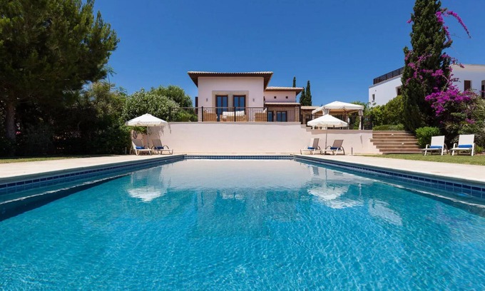 Aphrodite Hills Villa | Elegant Villa Retreat with Infinity Pool & Scenic Views