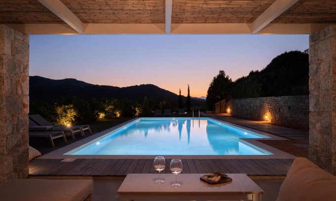 Vizari House | Eleonas Estate