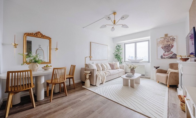 Harlem Apartment | Elevated City Views: Modern & Stylish Retreat near Times Square