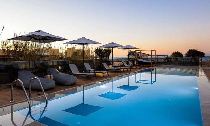 Stavromenos Hotel | Eleven Boutique Suites