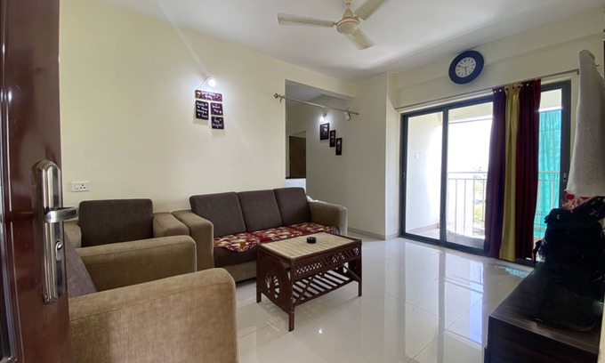 Nagpur Apartment | Eliite Stays- Clean & Convenient, just 20 mins from the Airport