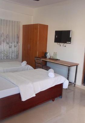 Kadi Hotel | Elis Homestayz