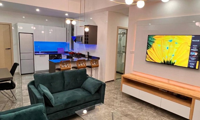 Remera Apartment | Elizabeth Golf Apartment 2 Bedroom unit 1105