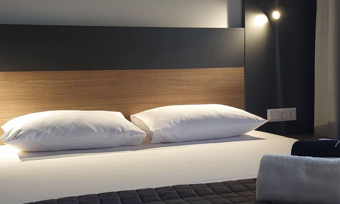 Katerini House | Elizabeth Queen Luxury Rooms