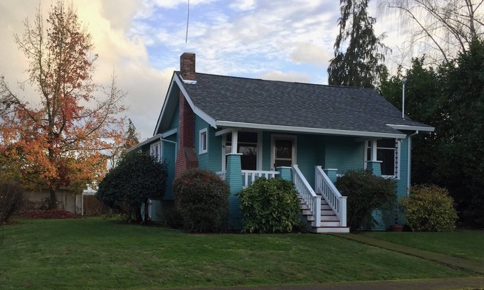 Dayton House | Ellis House at Westhaven in Dayton, OR