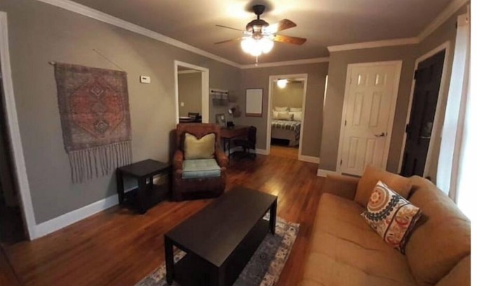 Newnan Cottage | Elm Circle Cozy Cottage walking distance to Downtown.