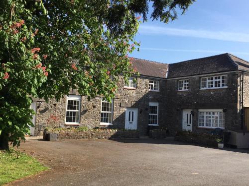 St. Florence House | Elm Grove Mews Cottage
