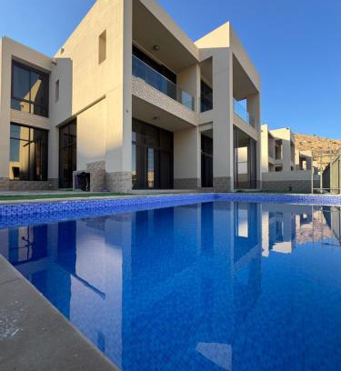 Muscat Villa | Elmar Villa - Muscat Bay