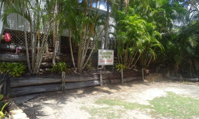 Eurong House | Elouera Units 1 & 2 are in Eurong Second Valley on beautiful Fraser Island