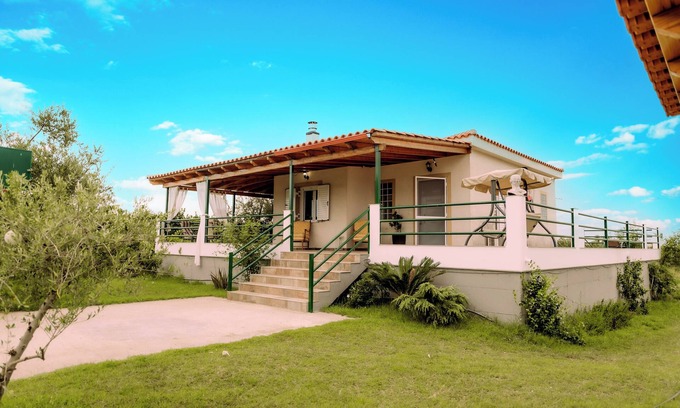 Ilida House | Elysium Countryside House Jacuzzi - Doune, Douneika, Greece