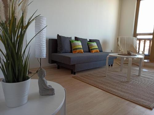 Shiligarnika Apartment | Emerald Buddha Apartment