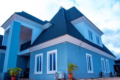 Ado Ekiti Villa | Emirates Apartment