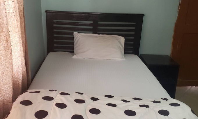 Iringa Bed & Breakfast | Emmy's Backpackers Hostel