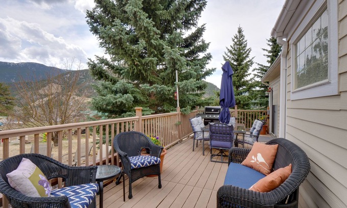 Georgetown House | Empire Vacation Rental w/Fire Pit & Gas Grill!