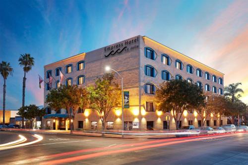 Village of La Jolla Hotel | Empress Hotel La Jolla