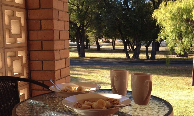 Emu Point Cottage | Emu Point Beach Cottages: Cockleshell Cottage -pet friendly accommodation