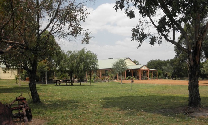 Muchea House | Enderslie House Bed & Breakfast