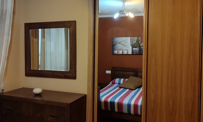 O Porrino Apartment | Enjoy a comfortable and cozy stay in the heart of O Porriño.