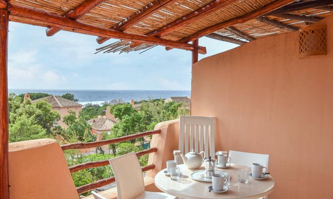Canneddi House | Enjoy a relaxing vacation in this beautiful cottage near the beach!
