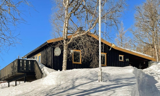 Steinsetbygdi House | Enjoy an unforgettable time in this vacation home with a beautiful view.